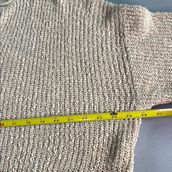 ILLA ILLA Oversized Oatmeal Textured V-Neck Cropped Sweater | Small - Picture 5 of 10